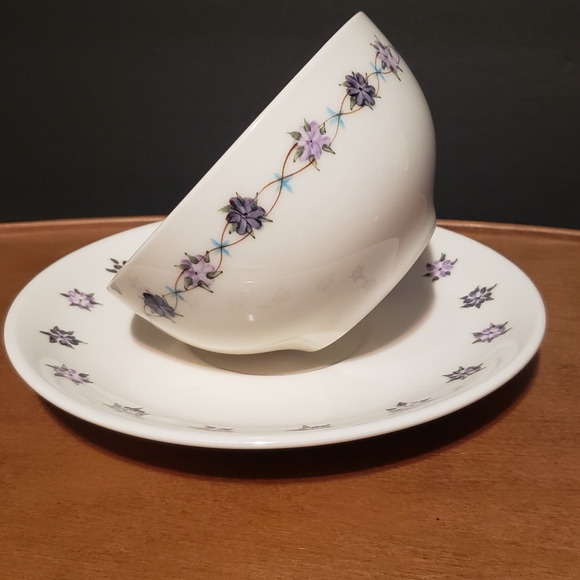 Vintage Enesco Mom Cup and Saucer Purple Flowers - Picture 6 of 10